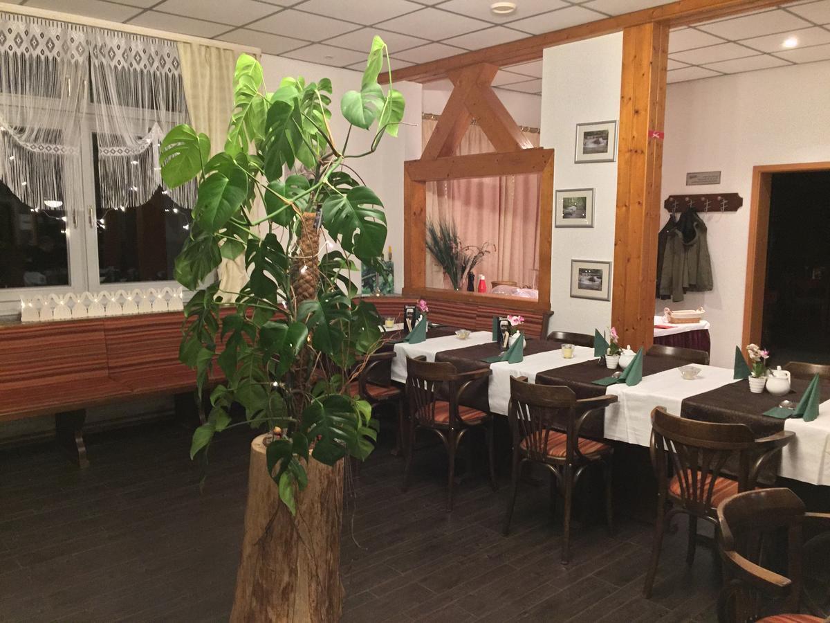 Hotel Restaurant Hohe Tanne Grossbreitenbach 외부 사진
