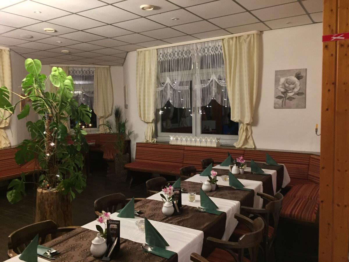 Hotel Restaurant Hohe Tanne Grossbreitenbach 외부 사진